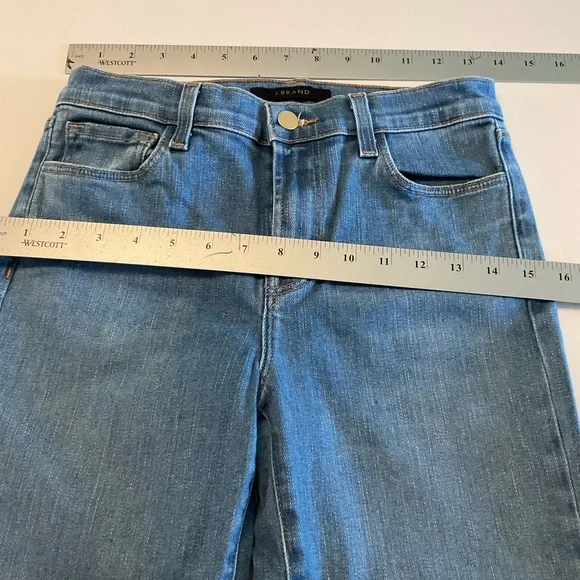 J Brand High Rise Blue Denim Flare Leg Jeans with Stretch, Size 26 - Picture 14 of 16